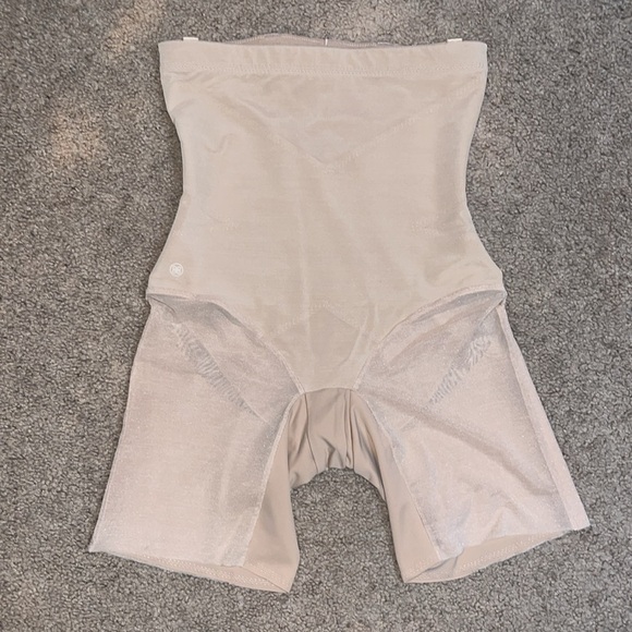 Honeylove SuperPower Short Shapewear Sand Nude Beige Medium - Picture 4 of 9